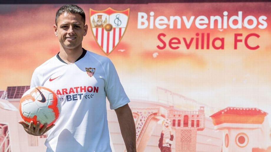  Chicharito Podría ser campeón con Sevilla