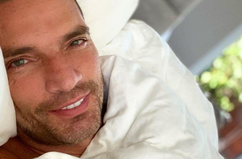 Julián Gil entra a quirófano