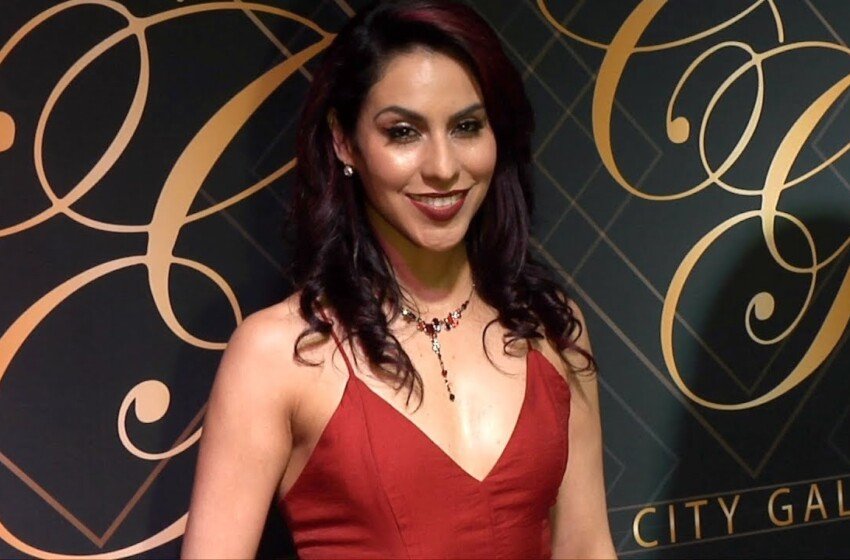  La cantante y compositora Stefni Valencia presenta HOY su nuevo sencillo “Mariposas”