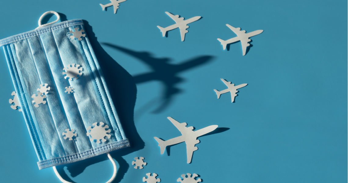  Los viajes en avión se desplomaron un 60% en 2020