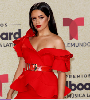  Camila Cabello abre los Latin Billboard Music Awards, llama a poner fin a la tiranía en Cuba