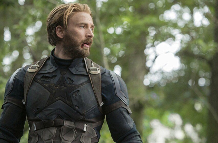  Chris Evans revela que puede tocar el piano