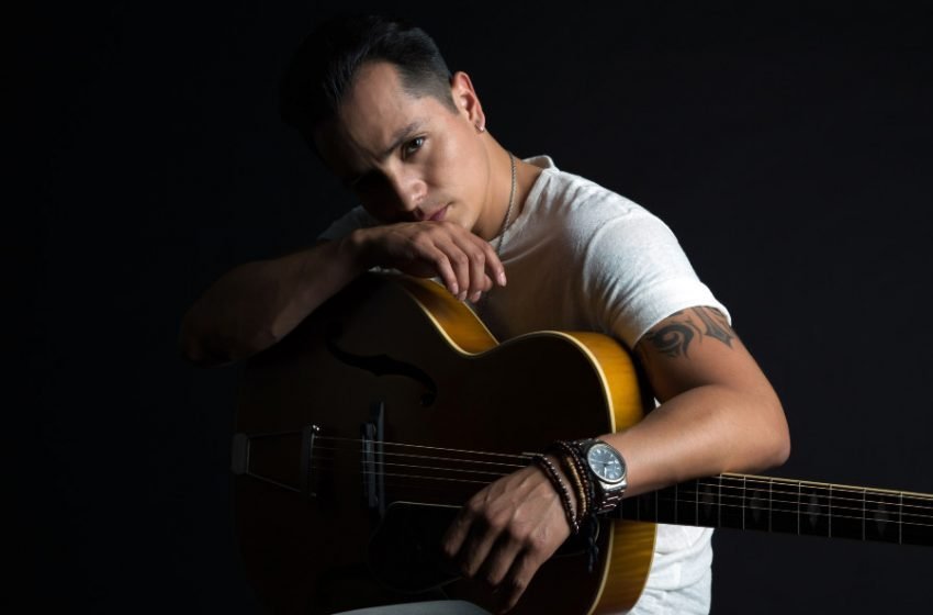  3 Canciones nominadas en los Latin Grammy por Fehr Rivas