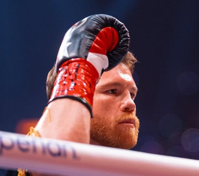  Terence Crawford destrona a Canelo Álvarez
